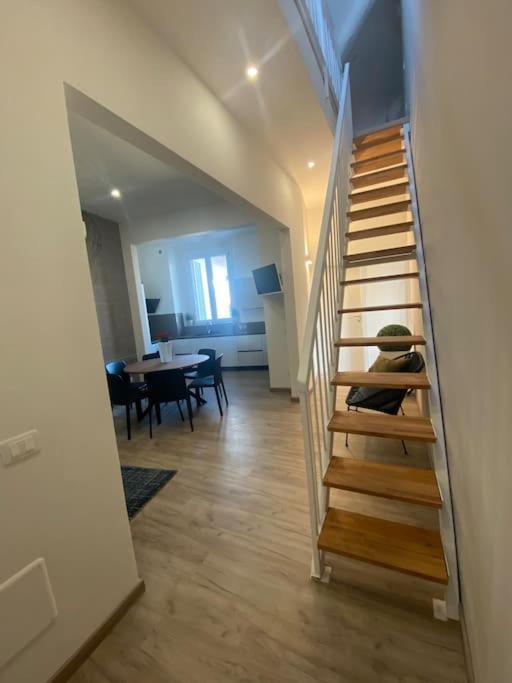 Micheli Apartment Firenze Bagian luar foto