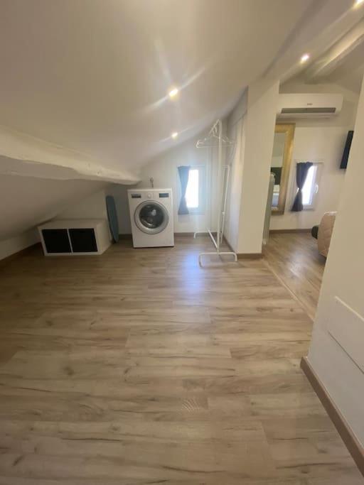 Micheli Apartment Firenze Bagian luar foto