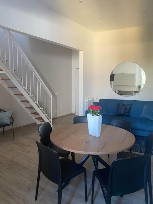 Micheli Apartment Firenze Bagian luar foto